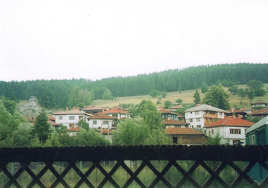 Янко Кехая Hotel Koprivshtitsa Eksteriør billede