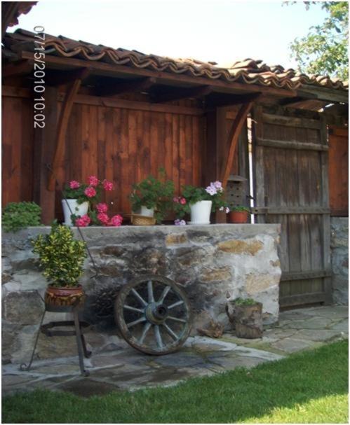Янко Кехая Hotel Koprivshtitsa Eksteriør billede